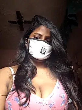 Jasmine Januja online show from October 2025 10:14:02 AM