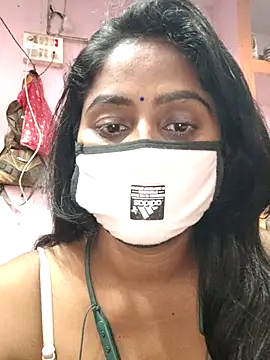 Jasmine Januja online show from November 2025 01:15:02 PM