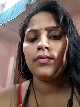 Jasmine Januja online show from May 2026 11:14:03 PM