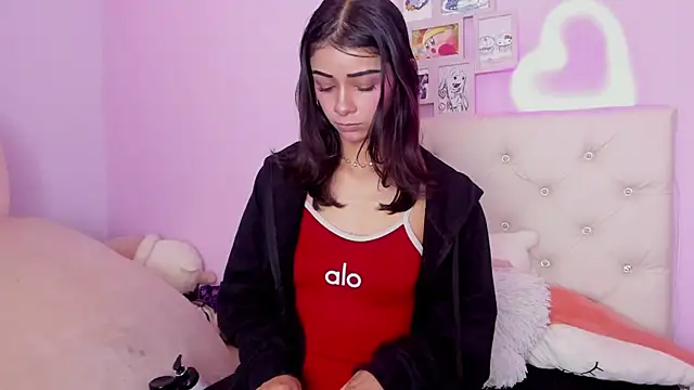 Yuni kim online show from November 2025 03:27:02 PM