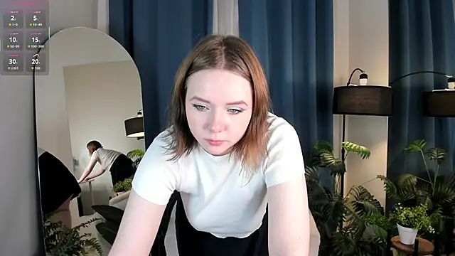 Sophi X online show from November 2025 01:15:01 PM