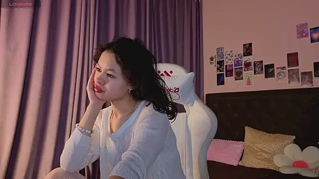 moco choco online show from April 2026 06:03:02 AM