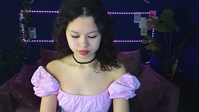 moco choco online show from February 2026 01:23:02 AM