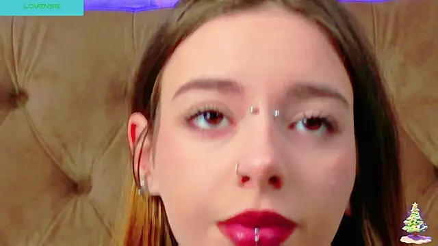 CoraVex online show from December 2025 05:13:01 AM