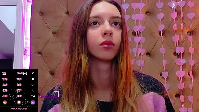 CoraVex online show from February 2026 04:57:01 AM