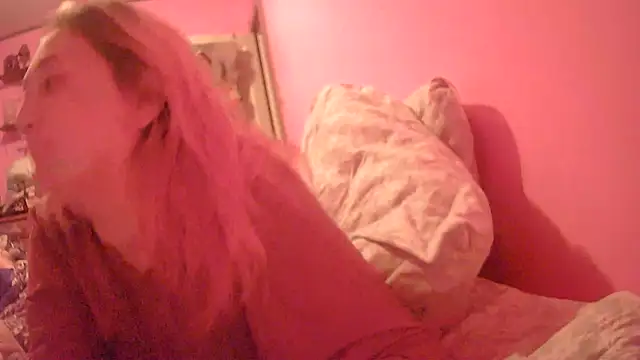 Violet-Dreamz333 online show from September 2025 12:10:01 PM