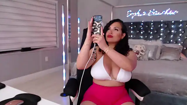 theofficialsophiasanchez online show from April 2026 12:56:02 AM