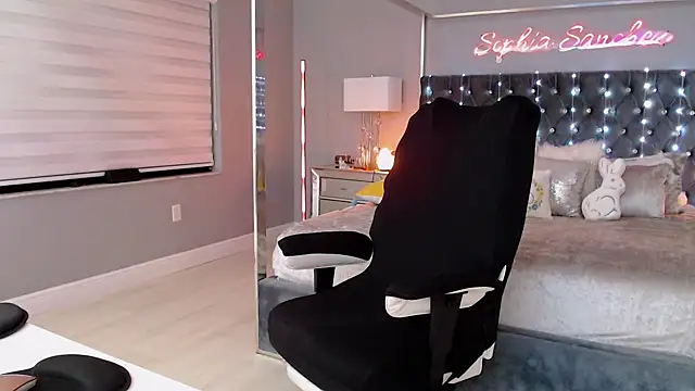 theofficialsophiasanchez online show from March 2026 12:12:01 AM