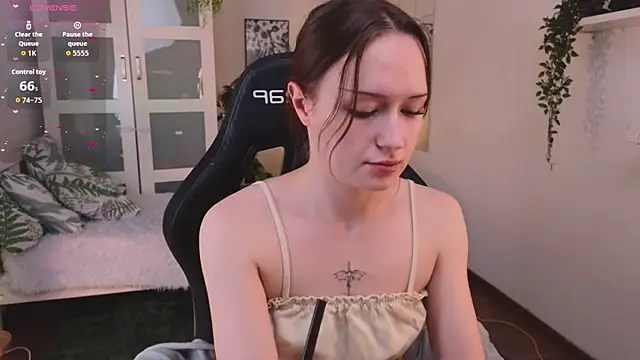 Snapshot of selin_selin chatting on November 2025 04:57:02 AM selin selin online show from November 2025 04:57:02 AM