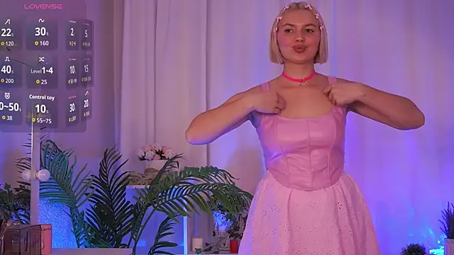 Amelia Wells online show from October 2025 05:11:01 AM