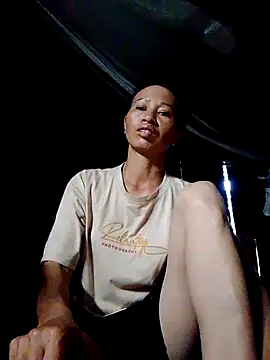 donna-bae online show from October 2025 11:06:02 PM