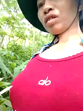 donna-bae online show from May 2026 01:32:01 AM