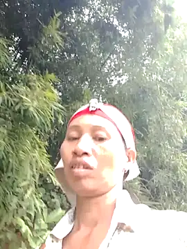 donna-bae online show from November 2025 12:47:01 AM