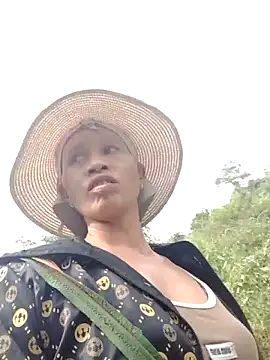 donna-bae online show from November 2025 08:19:01 AM