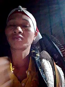 donna-bae online show from November 2025 12:48:02 PM