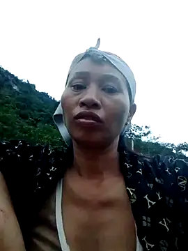 donna-bae online show from November 2025 10:10:02 AM