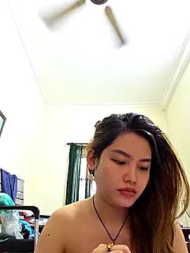MaiHoang2k online show from October 2025 04:47:02 AM