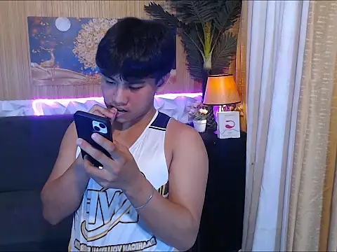 charliebighead online show from January 2026 08:23:01 PM