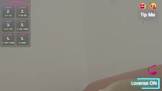 adisson fox online show from December 2025 07:23:01 AM