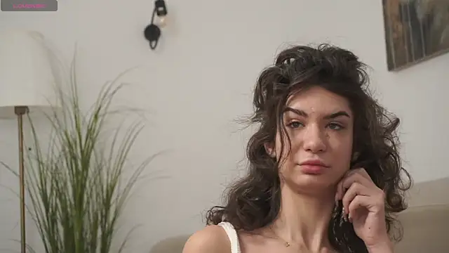 adisson fox online show from November 2025 07:07:01 AM