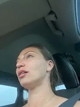 Snapshot of Cristalmegan chatting on October 2025 05:54:02 PM Cristalmegan online show from October 2025 05:54:02 PM