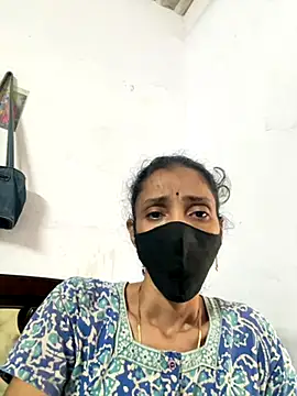 Snapshot of sweetreddy-02 chatting on October 2025 05:59:01 AM sweetreddy-02 online show from October 2025 05:59:01 AM