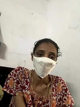 Snapshot of sweetreddy-02 chatting on October 2025 06:01:02 AM sweetreddy-02 online show from October 2025 06:01:02 AM