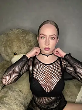 MissOyee online show from March 2026 04:58:02 PM