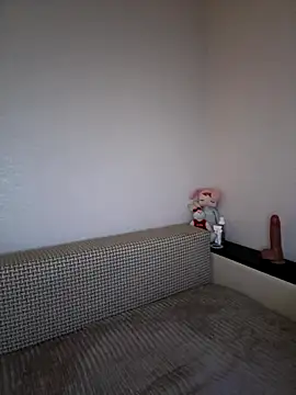 MissOyee online show from September 2025 06:58:01 PM