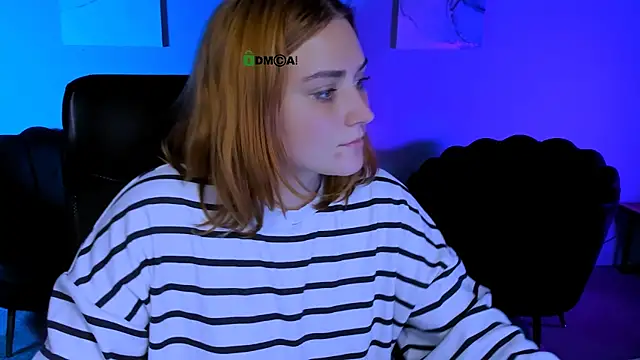 Snapshot of casey_meow_ chatting on December 2025 09:43:01 AM casey meow online show from December 2025 09:43:01 AM