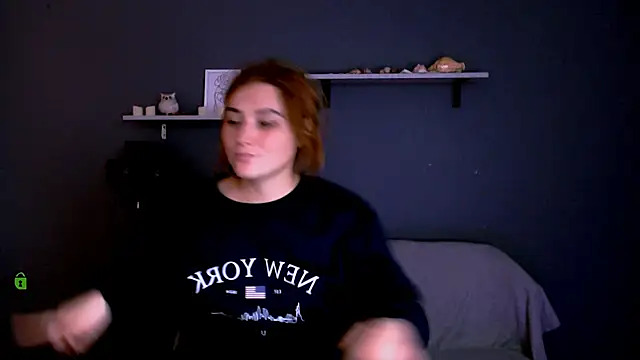 Snapshot of casey_meow_ chatting on November 2025 11:25:01 AM casey meow online show from November 2025 11:25:01 AM