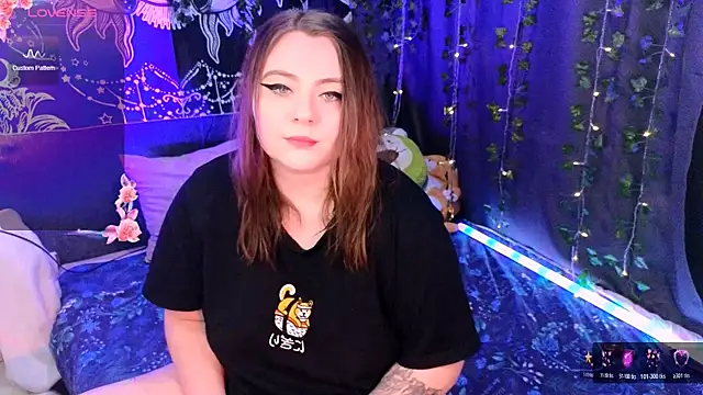 Snapshot of Marshmallowbeauty chatting on December 2025 10:04:01 PM Marshmallowbeauty online show from December 2025 10:04:01 PM