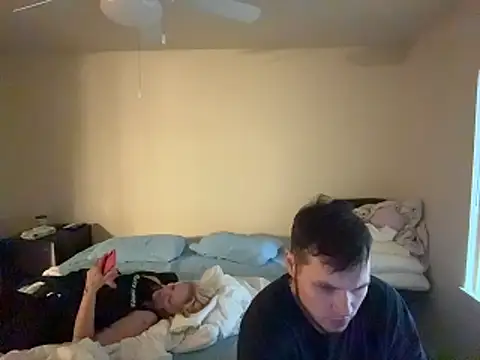 Matthew23Z online show from November 2025 08:13:01 PM