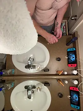 Matthew23Z online show from October 2025 10:29:02 AM