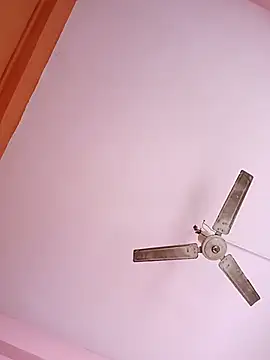 Hott locky online show from December 2025 07:08:01 AM