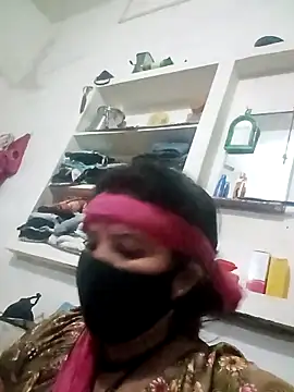 Hott locky online show from June 2026 04:55:02 PM