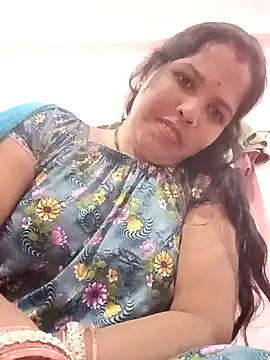 Hott locky online show from November 2025 05:06:02 PM