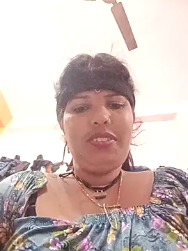 Hott locky online show from October 2025 12:00:02 AM