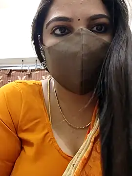 Snapshot of hottamil_honey_couples chatting on October 2025 10:21:02 PM hottamil honey couples online show from October 2025 10:21:02 PM