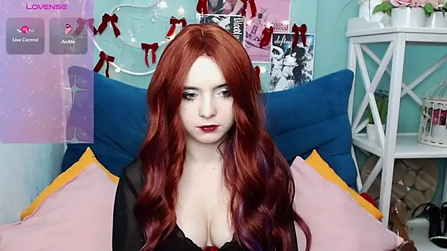 VivienneRo online show from December 2025 05:53:01 AM