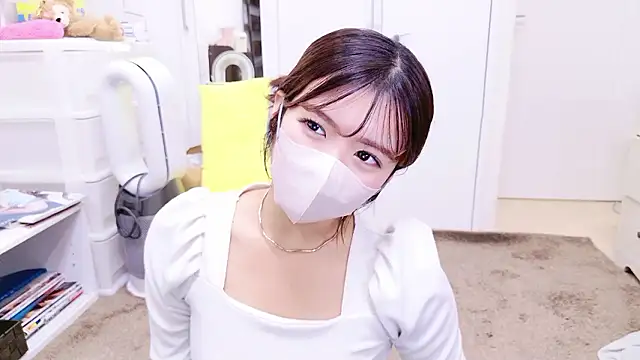 SatoYuri jp online show from October 2025 11:02:02 AM