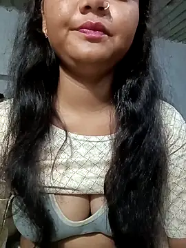 Hot Shredha online show from October 2025 04:19:02 PM