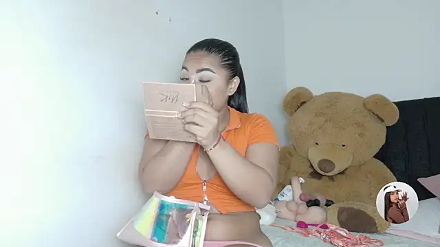 Natashaparker   online show from May 2026 08:23:02 PM