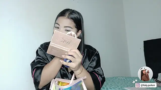 Natashaparker   online show from March 2026 09:41:01 PM