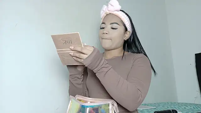 Natashaparker   online show from March 2026 08:38:02 PM