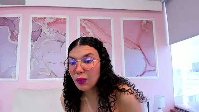 SweetStarr  online show from December 2025 12:50:01 PM