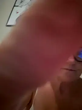 Snapshot of LadyLuxe_xx chatting on October 2025 10:30:02 AM LadyLuxe xx online show from October 2025 10:30:02 AM