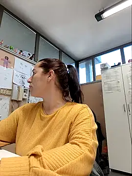 Snapshot of bichota85 chatting on November 2025 11:47:02 AM bichota85 online show from November 2025 11:47:02 AM