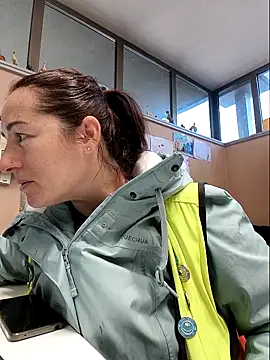 Snapshot of bichota85 chatting on November 2025 11:04:02 AM bichota85 online show from November 2025 11:04:02 AM