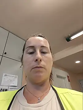 bichota85 online show from July 2026 10:34:01 AM